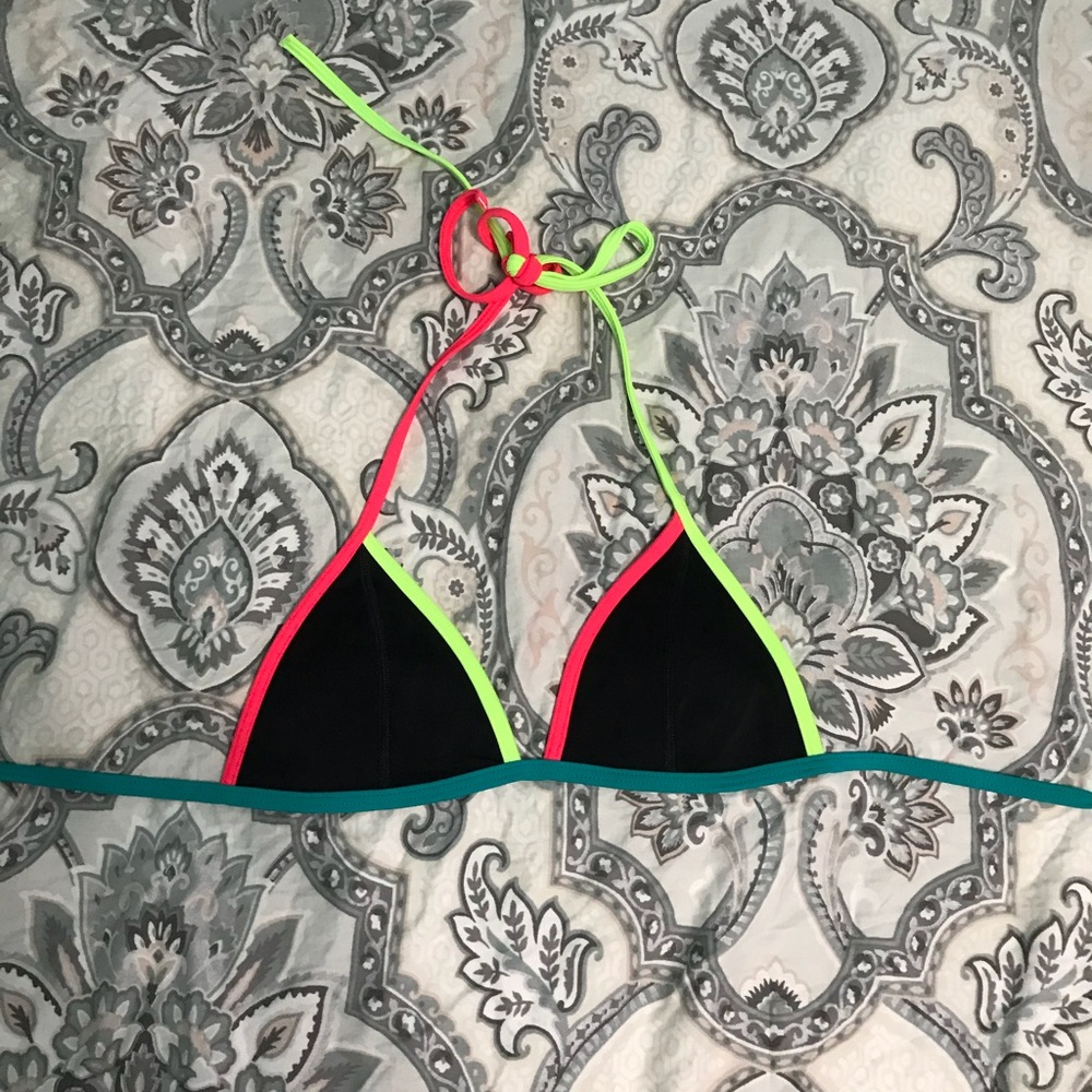 PINK bikini top!